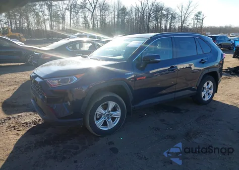 2021 Toyota Rav4 Hybrid Xle z USA, uszkodzony, nr VIN 4T3RWRFV4MU025014